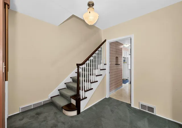 Photo 4 of Single family home for sale at 1546 8th Street S, Fargo, ND 58103 | MLS# 7117609 | Listing updated on 2026-09-07