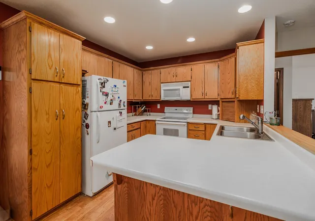 Photo 2 of Sale Pending at 19 4th Avenue N, Waite Park, MN 56387 | MLS# 7117612 | Listing updated on 2026-08-17