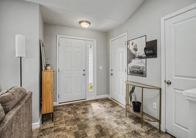 Photo 4 of Single family home for sale at 908 Ashford Rd, Belle Plaine, MN 56011 | MLS# 7117619 | Listing updated on 2026-09-04