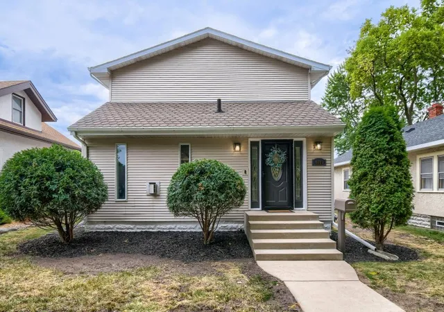 1st image of 4005 21st Ave S, Minneapolis, MN 55407 | MLS# 7117620
