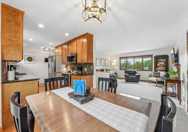 Photo 5 of Sale Pending at 2318 Friendship Ln, Burnsville, MN 55337 | MLS# 7117628 | Listing updated on 2026-08-26