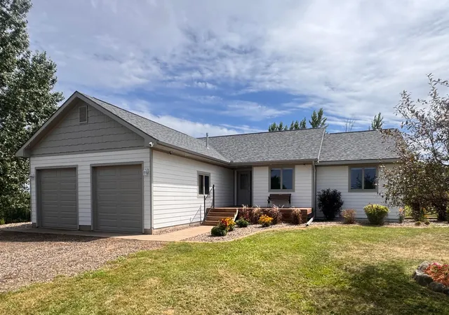 2nd image of 836 County Road D, Woodville, WI 54028 | MLS# 7117636