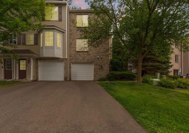 1st image of 16379 Timber Crest Dr Se, Prior Lake, MN 55372 | MLS# 7117666