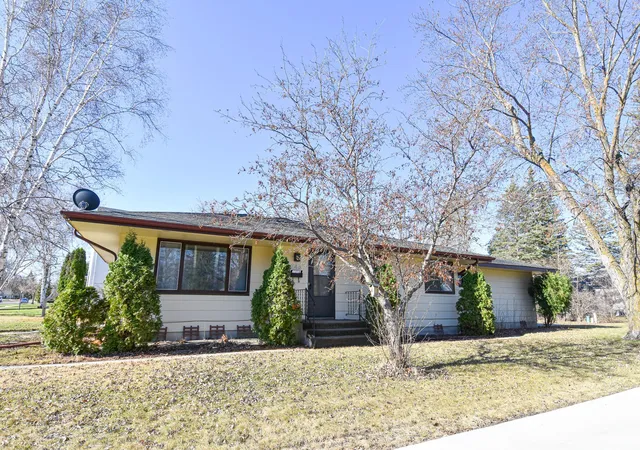 1st image of 245 Kneale Ave N, Thief River Falls, MN 56701 | MLS# 7117671