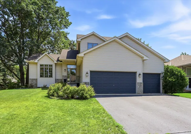 1st image of 15921 Xeon St Nw, Andover, MN 55304 | MLS# 7117676