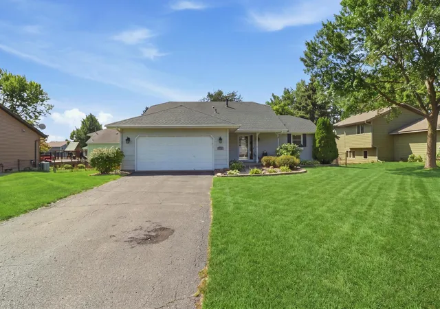 Photo 1 of Single family home for sale at 15485 Darjeeling Path, Rosemount, MN 55068 | MLS# 7117691 | Listing updated on 2026-10-07