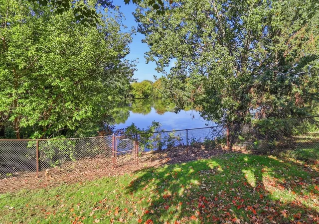 Photo 3 of Single family home for sale at 15485 Darjeeling Path, Rosemount, MN 55068 | MLS# 7117691 | Listing updated on 2026-10-22