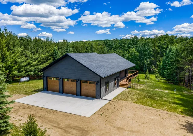 Photo 3 of Single family home for sale at 39332 Orchid Trl, Laporte, MN 56461 | MLS# 7117696 | Listing updated on 2026-09-21