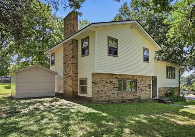 2nd image of 355 4th Ave Nw, Milaca, MN 56353 | MLS# 7117707