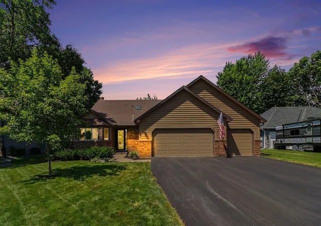 1st image of 6408 Fawn Ln, Circle Pines, MN 55014 | MLS# 7117725