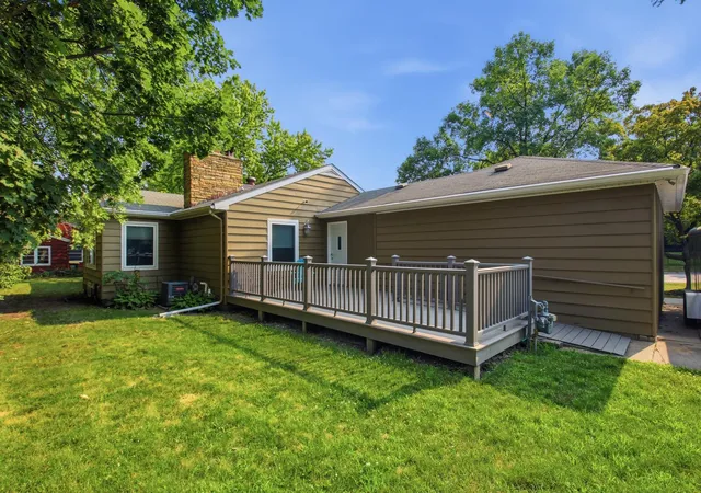 Photo 3 of Single family home for sale at 1128 11th Street Sw, Willmar, MN 56201 | MLS# 7117726 | Listing updated on 2026-09-07