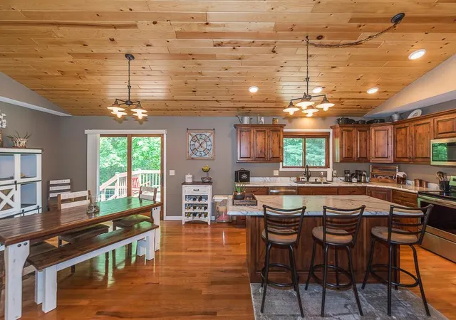 4th image of 10834 E Shore Dr, Merrifield, MN 56465 | MLS# 7117727