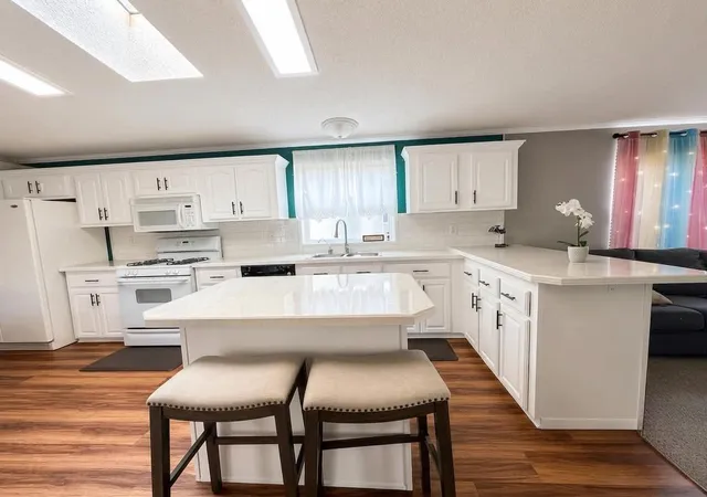 Photo 3 of Single family home for sale at 1339 Pine Tree, Saint Paul, MN 55119 | MLS# 7117736 | Listing updated on 2026-08-28