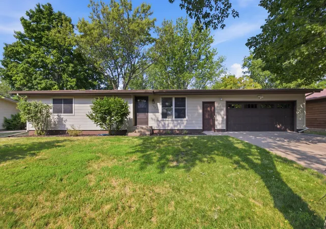 1st image of 123 8th Ave Se, Saint Joseph, MN 56374 | MLS# 7117741