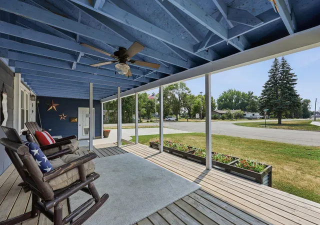 Photo 3 of Single family home for sale at 811 1st Avenue E, Ada, MN 56510 | MLS# 7117776 | Listing updated on 2026-10-14