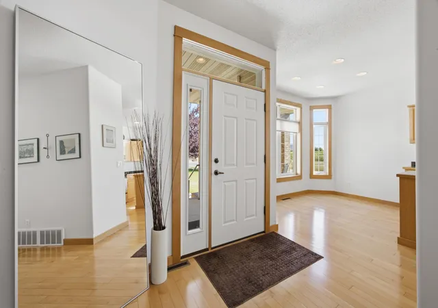 Photo 3 of Sale Pending at 547 Allyson Cir, Moorhead, MN 56560 | MLS# 7117778 | Listing updated on 2026-08-26