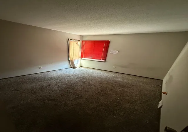 Photo 3 of Single family home for sale at 155 Bordeaux Ct, Saint Paul, MN 55125 | MLS# 7117779 | Listing updated on 2026-07-31