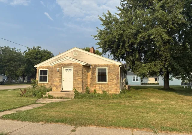 2nd image of 420 Stearns Ave, Paynesville, MN 56362 | MLS# 7117785