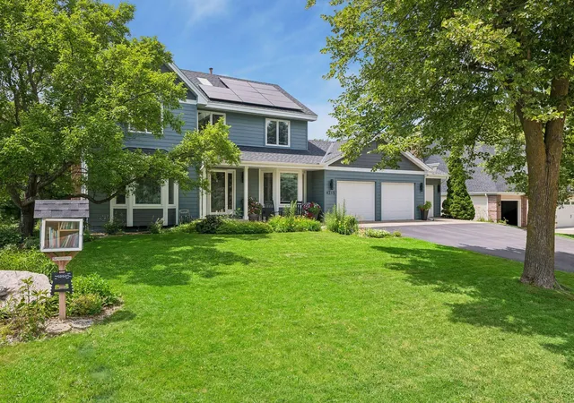 Photo 1 of Sale Pending at 4215 Juneau Ln N, Minneapolis, MN 55446 | MLS# 7117810 | Listing updated on 2026-10-01