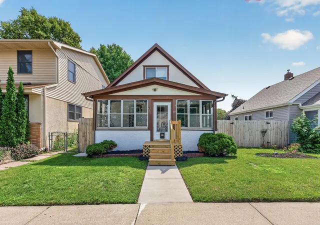 Photo 1 of Sale Pending at 529 3rd Avenue S, South Saint Paul, MN 55075 | MLS# 7117819 | Listing updated on 2026-08-13