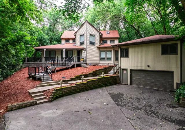 Photo 2 of Single family home for sale at 2730 Orchard Ln, Excelsior, MN 55331 | MLS# 7117847 | Listing updated on 2026-08-13