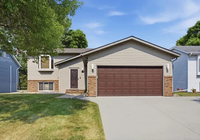 Photo 1 of Sale Pending at 2622 29th Avenue S, Moorhead, MN 56560 | MLS# 7117859 | Listing updated on 2026-10-13