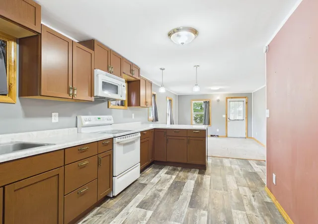 Photo 3 of Single family home for sale at 7637 County Rd B, Siren, WI 54872 | MLS# 7117889 | Listing updated on 2026-09-22