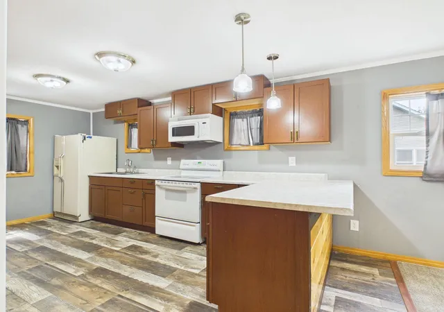 Photo 4 of Single family home for sale at 7637 County Rd B, Siren, WI 54872 | MLS# 7117889 | Listing updated on 2026-09-22