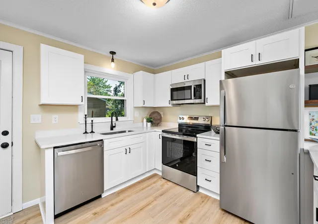 Photo 4 of Single family home for sale at 8437 241st Avenue NE, Stacy, MN 55079 | MLS# 7117906 | Listing updated on 2026-09-01