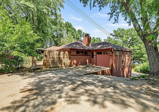 Photo 3 of Single family home for sale at 398 Riverside Ave S, Sartell, MN 56377 | MLS# 7117922 | Listing updated on 2026-08-28