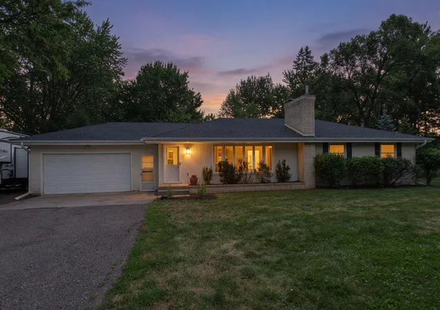 42nd image of 3287 Lake Elmo Ave N, Lake Elmo, MN 55042 | MLS# 7117928