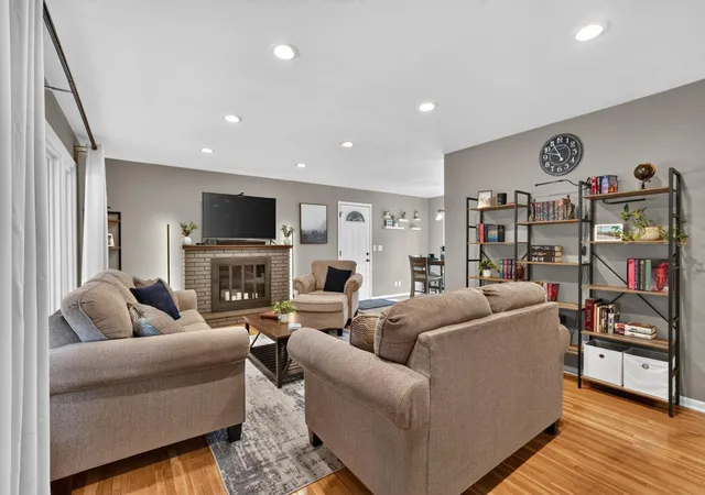 5th image of 1415 Linn Ave, Owatonna, MN 55060 | MLS# 7117933