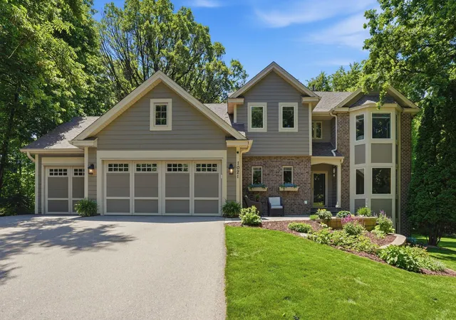 1st image of 1021 Wildwood Wy, Chaska, MN 55318 | MLS# 7117938