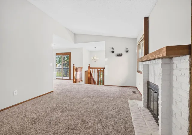 1st image of 9774 Dorset Ln, Eden Prairie, MN 55347 | MLS# 7117947