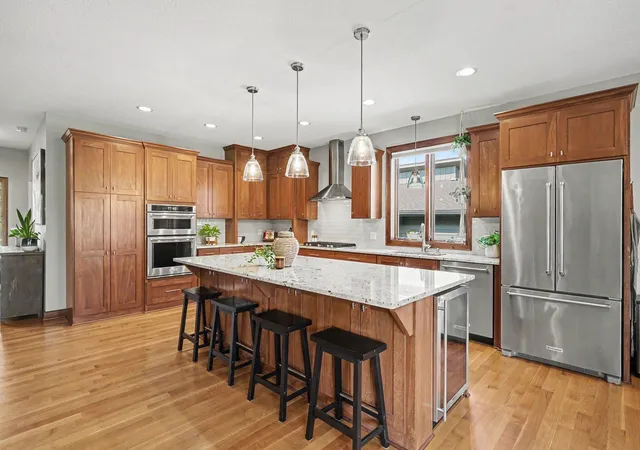 Photo 2 of Single family home for sale at 1701 Huron Ct, Northfield, MN 55057 | MLS# 7117957 | Listing updated on 2026-09-30