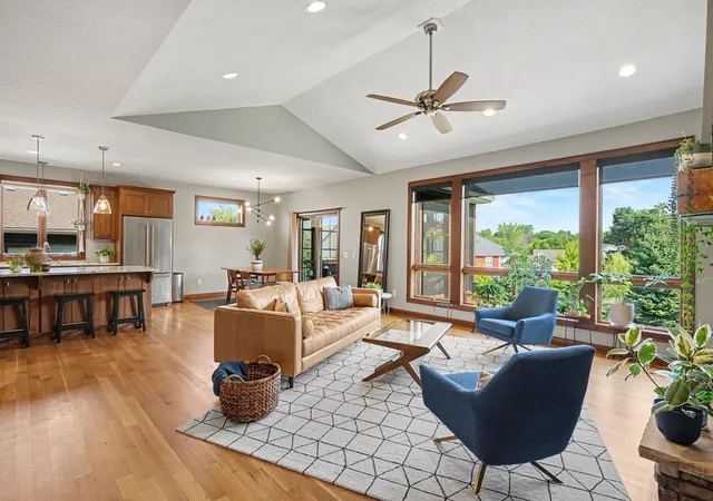 Photo 3 of Single family home for sale at 1701 Huron Ct, Northfield, MN 55057 | MLS# 7117957 | Listing updated on 2026-09-30