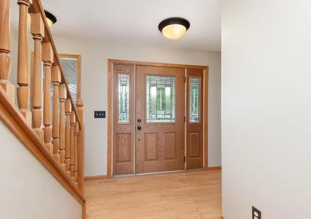 4th image of 1920 Clearwater Rd, Waconia, MN 55387 | MLS# 7117967