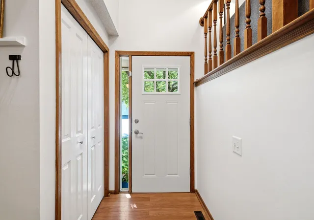 3rd image of 14202 Towers Ln, Eden Prairie, MN 55347 | MLS# 7117972