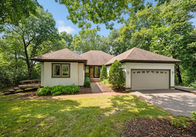 40th image of 3114 County Road 101 S, Wayzata, MN 55391 | MLS# 7117977