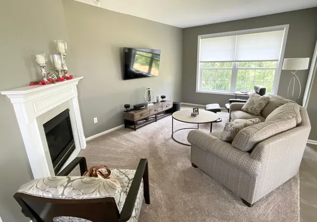 2nd image of 2201 7th St Nw #C, Austin, MN 55912 | MLS# 7117995