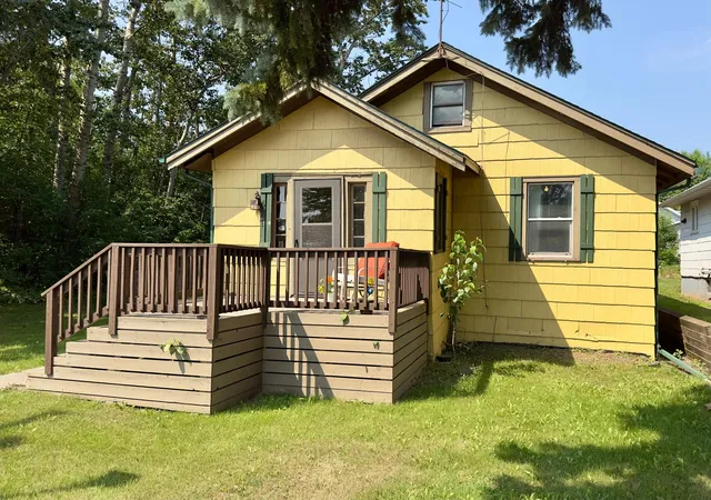 1st image of 421 S 69th Avenue W, Duluth, MN 55807 | MLS# 7118024