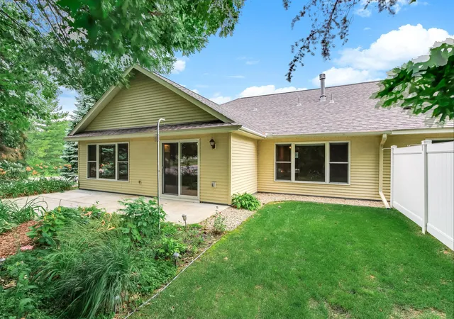 2nd image of 1302 Shady Ln, Princeton, MN 55371 | MLS# 7118067