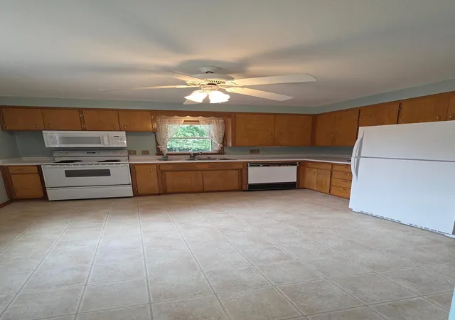 Photo 3 of Single family home for sale at 1429 14th Avenue Nw, Rochester, MN 55901 | MLS# 7118071 | Listing updated on 2026-08-24