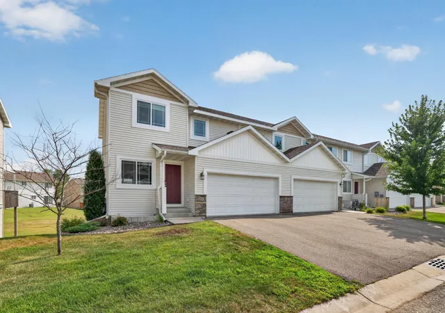 Photo 3 of Sale Pending at 5160 61st Street Nw, Rochester, MN 55901 | MLS# 7118075 | Listing updated on 2026-08-26