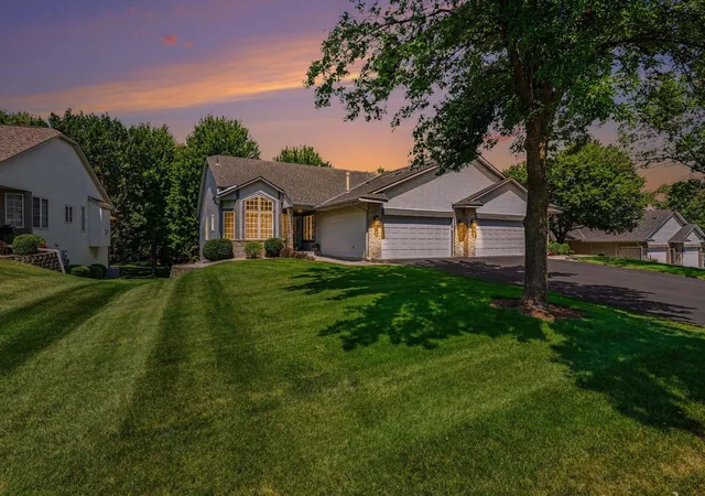 Photo 1 of Sale Pending at 7640 Teal Rd, Saint Paul, MN 55125 | MLS# 7118108 | Listing updated on 2026-09-04