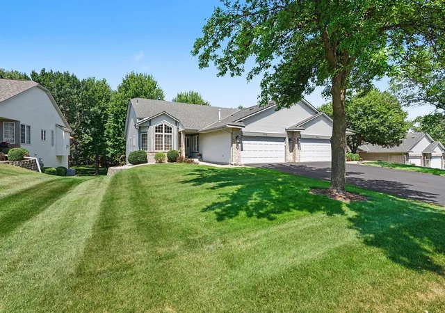 2nd image of 7640 Teal Rd, Saint Paul, MN 55125 | MLS# 7118108