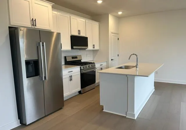 Photo 2 of Single family home for sale at 10088 74th Street Ne, Albertville, MN 55301 | MLS# 7118115 | Listing updated on 2026-10-06