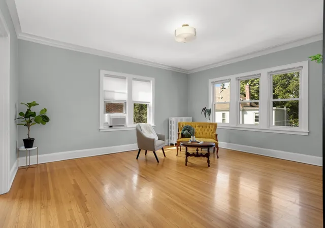 Listing Photo 4 - Condo for sale in building located at 3340 Blaisdell Ave, Minneapolis, MN 55408 - Unit #8