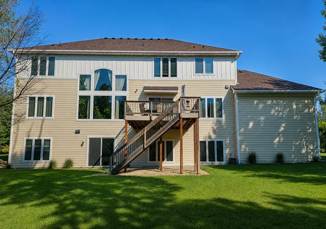 Photo 4 of Single family home for sale at 5450 Archer Ln N, Minneapolis, MN 55446 | MLS# 7118122 | Listing updated on 2026-08-31