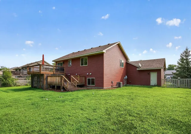 2nd image of 9899 Prescott Dr, Monticello, MN 55362 | MLS# 7118125